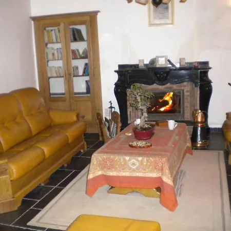 3 Epis Tour De Charme 펜션 Péruwelz